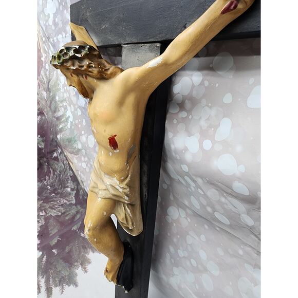LGE Jesus Christ Crucifix Cross Statue 29” x 14.5” INRI wood & painted chalkware - Picture 6 of 9